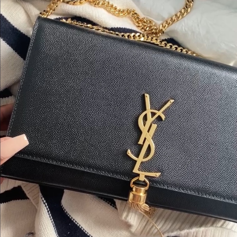 YSL Kate medium grain de poudre bag